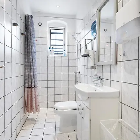 Davaa's B&B 란데르스
