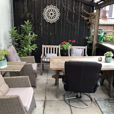 Bed & Breakfast Davaa's 3*