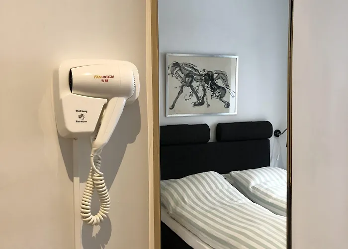 Davaa's Bed & Breakfast 3*